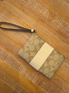 Coach Beige-Tan & Ivory Signature Canvas Wristlet
